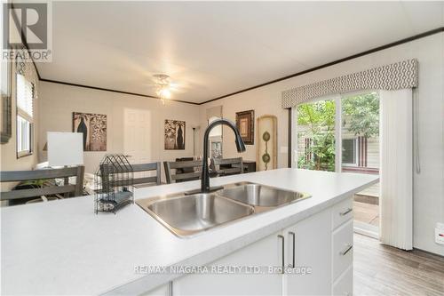 253 - 8845 Lundy'S Lane, Niagara Falls, ON - Indoor Photo Showing Kitchen With Double Sink