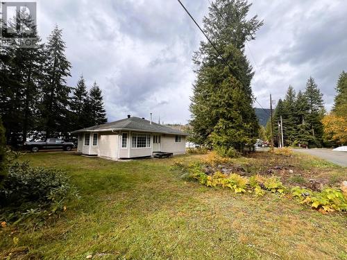 972 Dogwood Drive, South Slocan, BC - Outdoor