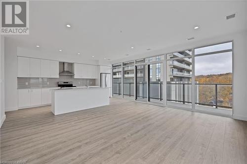 50 Grand Avenue S Unit# 801, Cambridge, ON - Indoor Photo Showing Kitchen