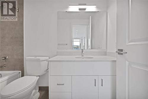 50 Grand Avenue S Unit# 801, Cambridge, ON - Indoor Photo Showing Bathroom