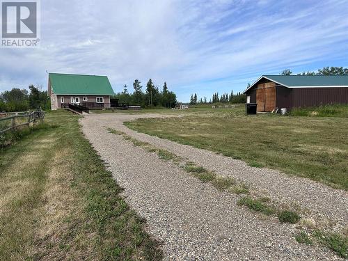 6 Landry Road, Dawson Creek, BC - Outdoor