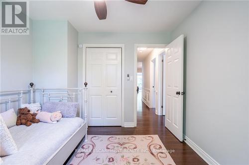 360 North Shore Boulevard E, Burlington (Lasalle), ON - Indoor Photo Showing Bedroom