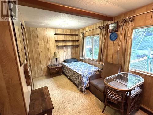 1877 Dubois Drive, Prince George, BC - Indoor Photo Showing Bedroom