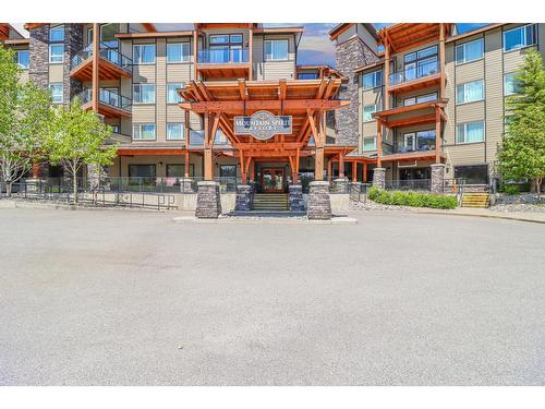 105 - 400 Stemwinder Drive, Kimberley, BC - Outdoor With Facade