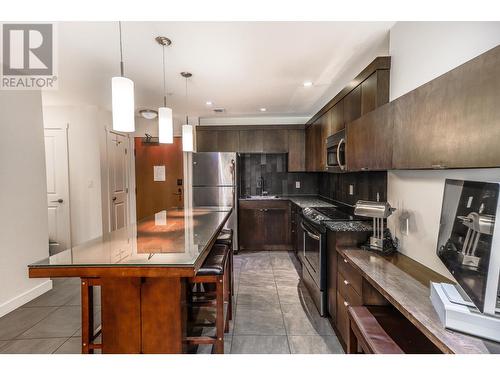 400 Stemwinder Drive Unit# 105, Kimberley, BC - Indoor Photo Showing Kitchen