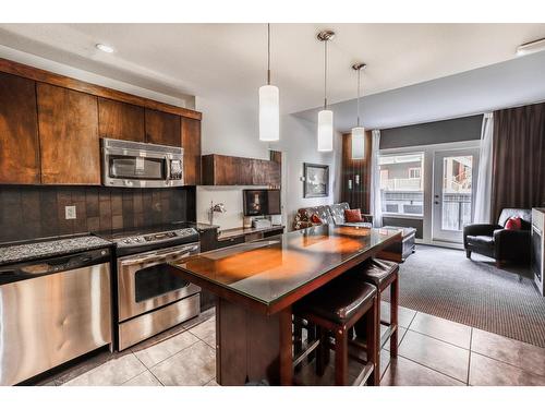 105 - 400 Stemwinder Drive, Kimberley, BC - Indoor Photo Showing Kitchen