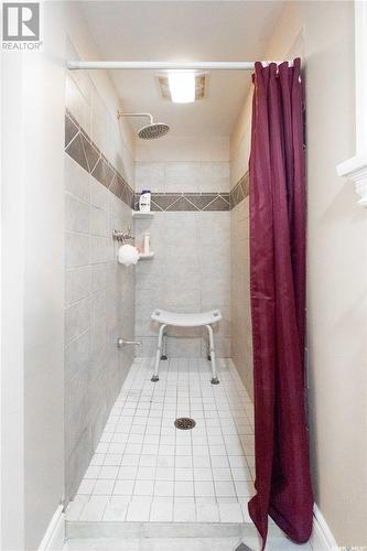 1140 Garnet Street, Regina, SK - Indoor Photo Showing Bathroom