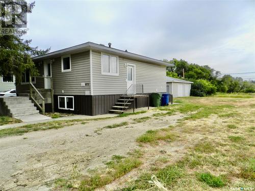 873 4Th Avenue Ne, Moose Jaw, SK - Outdoor