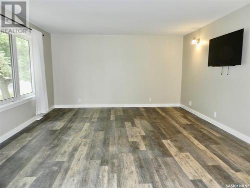 873 4Th Avenue Ne, Moose Jaw, SK - Indoor Photo Showing Other Room