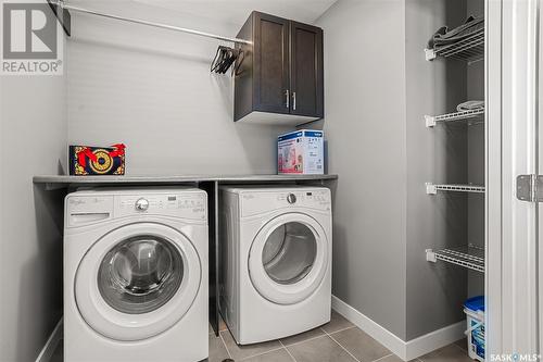 442 Secord Way, Saskatoon, SK - Indoor Photo Showing Laundry Room