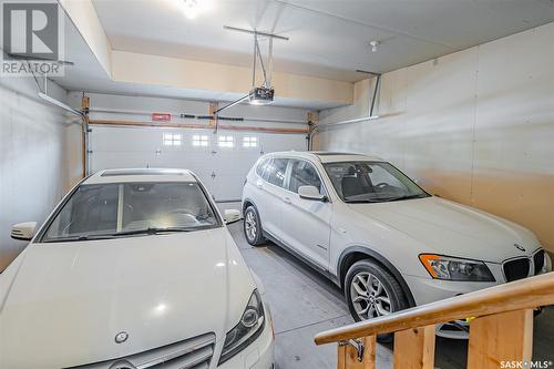 442 Secord Way, Saskatoon, SK - Indoor Photo Showing Garage