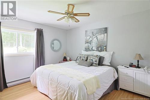 7054 Route 102, Dumfries, NB - Indoor Photo Showing Bedroom