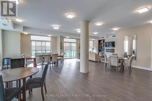 229 - 11611 Yonge Street E, Richmond Hill (Jefferson), ON - Indoor Photo Showing Dining Room