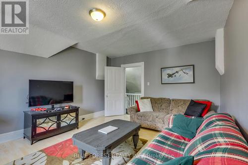 793 Nelson Street, London, ON - Indoor Photo Showing Living Room