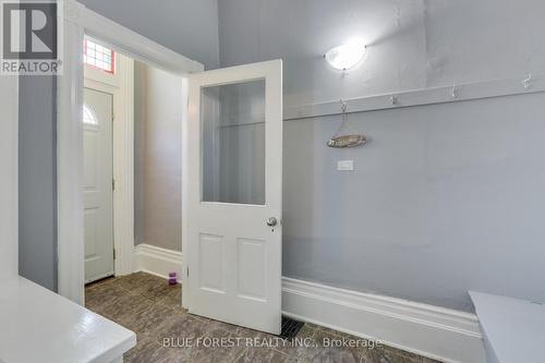 793 Nelson Street, London, ON - Indoor Photo Showing Other Room