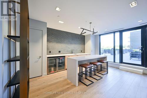 316 - 7 Smith Crescent, Toronto (Stonegate-Queensway), ON - Indoor Photo Showing Kitchen