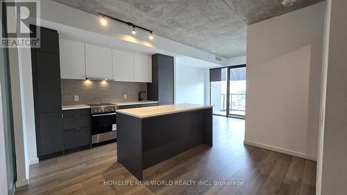 316 - 7 Smith Crescent, Toronto (Stonegate-Queensway), ON - Indoor Photo Showing Kitchen With Upgraded Kitchen