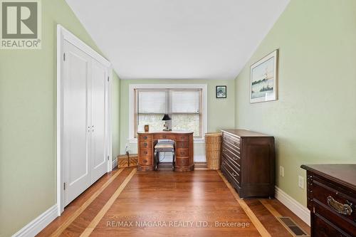 11825 Lakeshore Road, Wainfleet, ON - Indoor Photo Showing Other Room