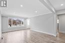 890 Wallace Avenue, Windsor, ON  - Indoor Photo Showing Living Room 