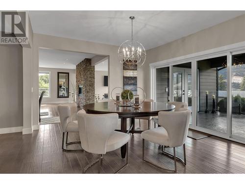 4511 Crawford Road, Lake Country, BC - Indoor Photo Showing Dining Room