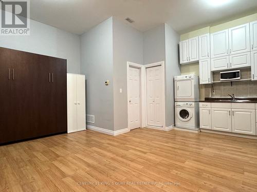 Coach - 38 Limestone Street, Markham (Cornell), ON - Indoor Photo Showing Laundry Room