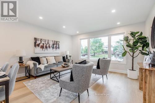 101 Bayview Drive, Barrie (Allandale Heights), ON - Indoor Photo Showing Dining Room