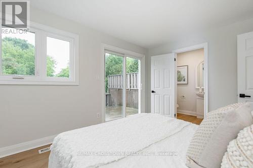 101 Bayview Drive, Barrie (Allandale Heights), ON - Indoor Photo Showing Bedroom