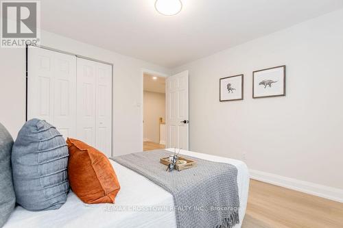 101 Bayview Drive, Barrie (Allandale Heights), ON - Indoor Photo Showing Bedroom