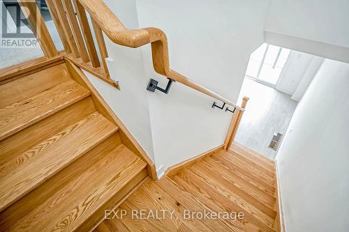 31 Wagon Lane, Barrie (Innis-Shore), ON - Indoor Photo Showing Other Room