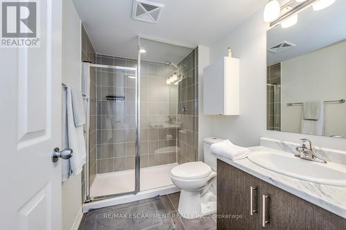 95 - 30 Carnation Avenue, Toronto (Long Branch), ON - Indoor Photo Showing Bathroom