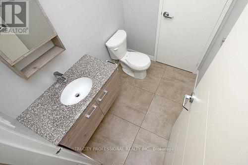 T201 - 62 Balsam Street, Waterloo, ON - Indoor Photo Showing Bathroom