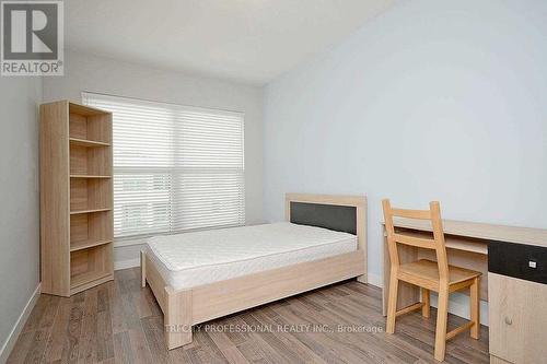 T201 - 62 Balsam Street, Waterloo, ON - Indoor Photo Showing Bedroom