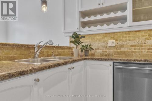 215 Burloak Drive, Oakville (Bronte West), ON - Indoor Photo Showing Kitchen With Double Sink