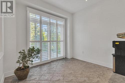 215 Burloak Drive, Oakville (Bronte West), ON - Indoor Photo Showing Other Room