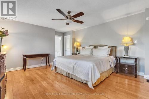 215 Burloak Drive, Oakville (Bronte West), ON - Indoor Photo Showing Bedroom