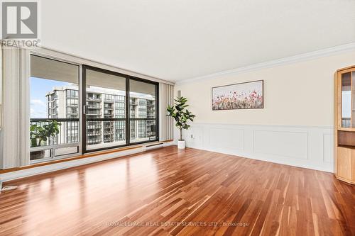 2002 - 2180 Marine Drive, Oakville (Bronte West), ON - Indoor Photo Showing Other Room