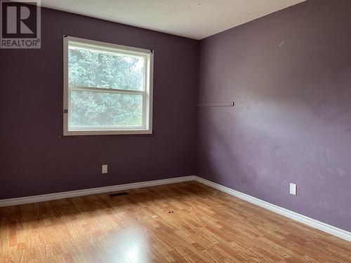 145 Murray Street, Fraser Lake, BC - Indoor Photo Showing Bathroom