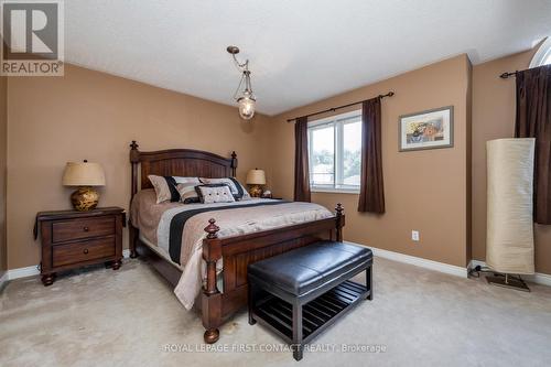 204 Bowerman Boulevard, New Tecumseth (Alliston), ON - Indoor Photo Showing Bedroom