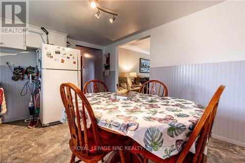 444 Gilmore Road, Fort Erie, ON - Indoor Photo Showing Dining Room