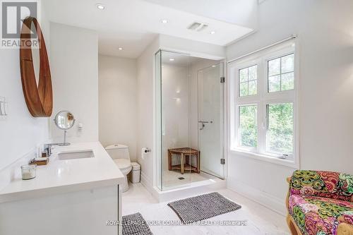 34 Sunset Lane, Georgina Islands (Georgina Island), ON - Indoor Photo Showing Bathroom