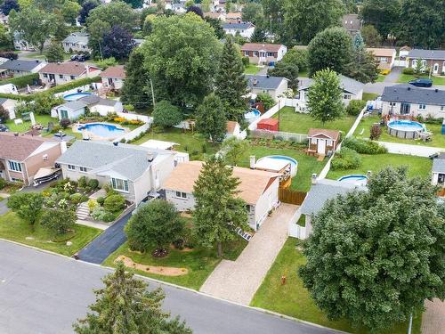 Vue d'ensemble - 4100 Rue Barbeau, Longueuil (Saint-Hubert), QC - Outdoor With In Ground Pool With View