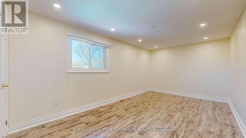 70 Shannon Road, East Gwillimbury, ON - Indoor Photo Showing Other Room