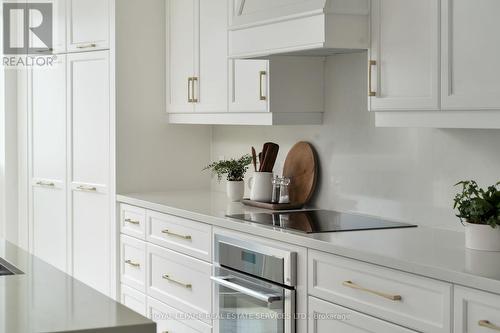 804 - 2060 Lakeshore Road, Burlington (Brant), ON - Indoor Photo Showing Kitchen