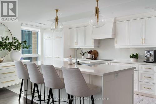 804 - 2060 Lakeshore Road, Burlington (Brant), ON - Indoor Photo Showing Kitchen