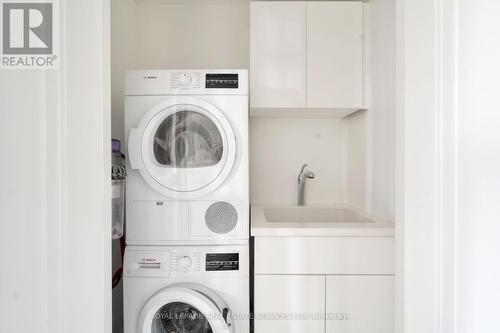 804 - 2060 Lakeshore Road, Burlington (Brant), ON - Indoor Photo Showing Laundry Room