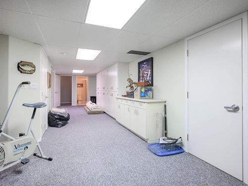 919 Invermere Crt, Kamloops, BC - Indoor Photo Showing Gym Room