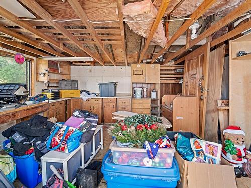 2391 Tranquille Rd, Kamloops, BC - Indoor Photo Showing Basement