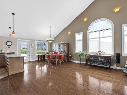 2477 Burgess Ave, Merritt, BC - Indoor Photo Showing Dining Room