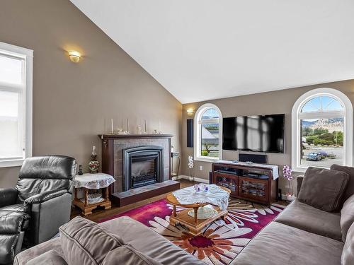 2477 Burgess Ave, Merritt, BC - Indoor Photo Showing Living Room With Fireplace