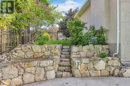 251 Highgate Court, Kelowna, BC - Outdoor